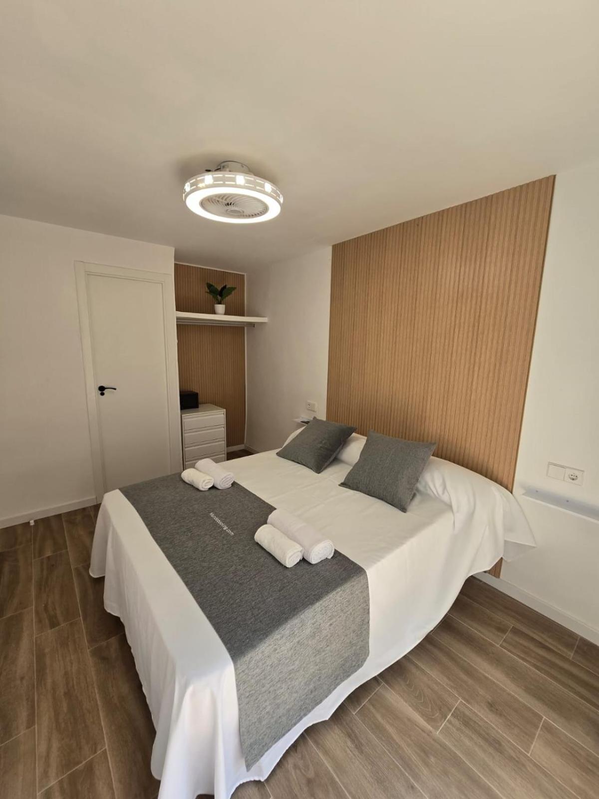 Suites Alameda Centro Levante Benidorm Buitenkant foto