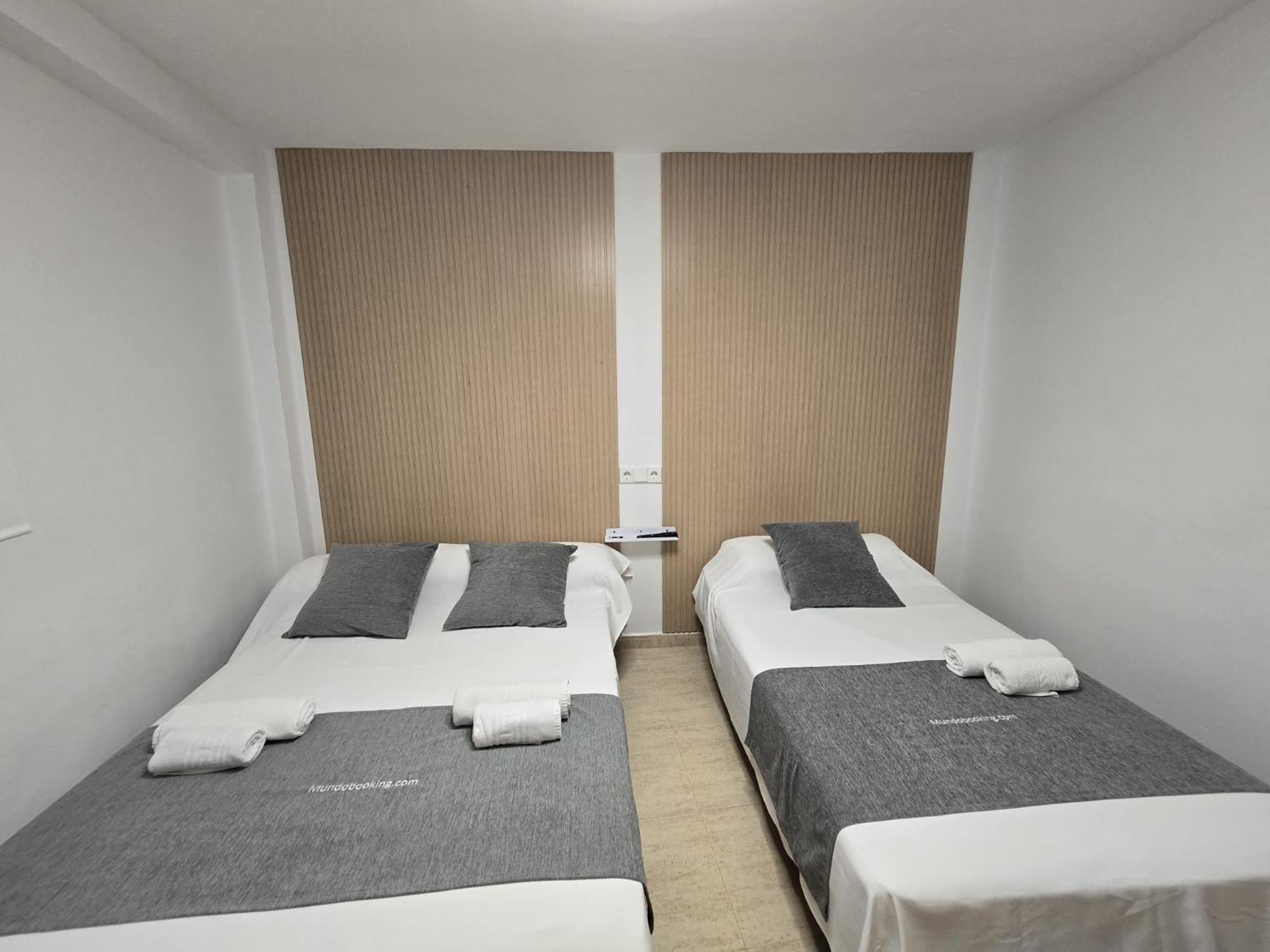 Suites Alameda Centro Levante Benidorm Buitenkant foto